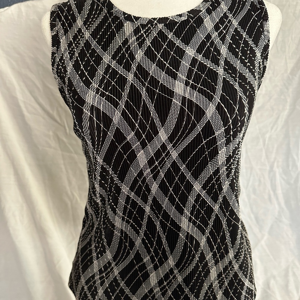 Chic Black and White Women's Blouse